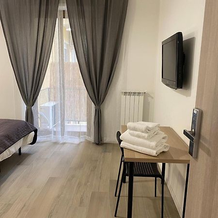 Bed and Breakfast B8 Wang Rzym Zewnętrze zdjęcie